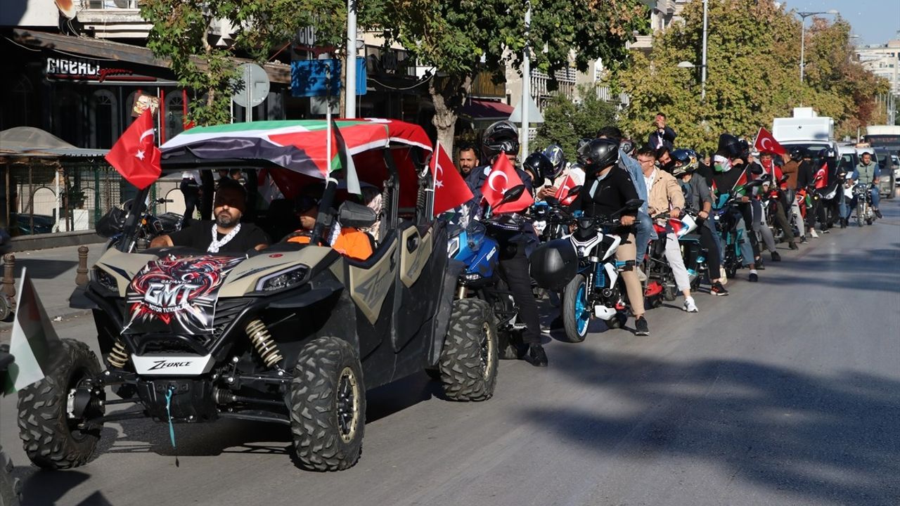 Gaziantep'te Şahinbey Belediyesi ve Kudüs Platformu'ndan Filistin'e Destek Yürüyüşü