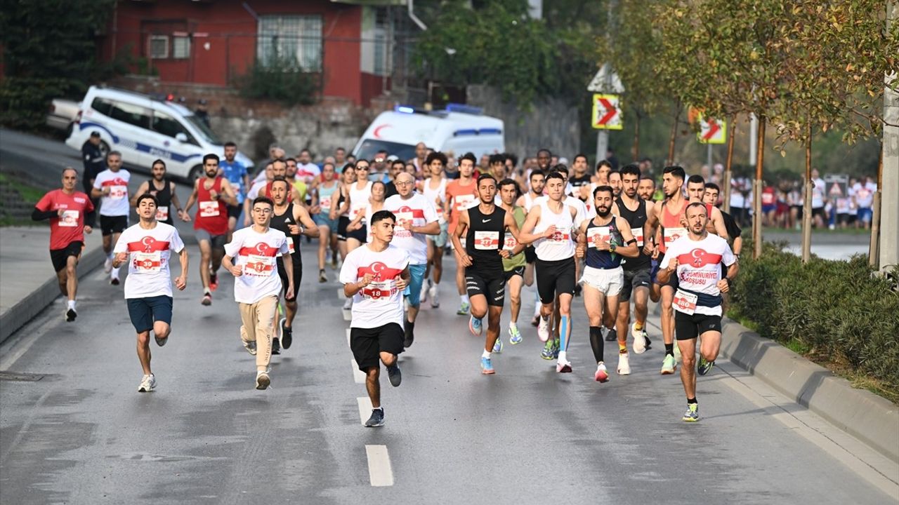 Gaziosmanpaşa'da 5. Cumhuriyet Koşusu düzenlendi – Kazananlar açıklandı
