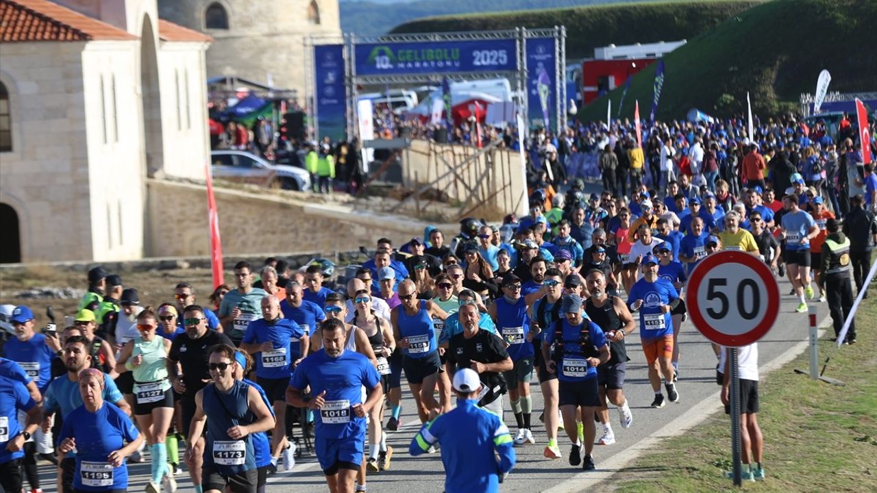 Gelibolu'da 10. Uluslararası Maraton Başladı — 27 Ülkeden 3.500 Sporcu