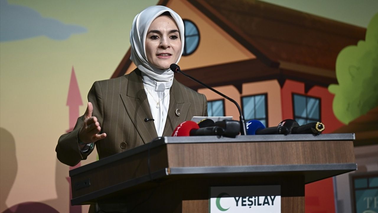 Göktaş: 16 Yaş ve Altı İçin Dijital Sosyal Medya Adımı