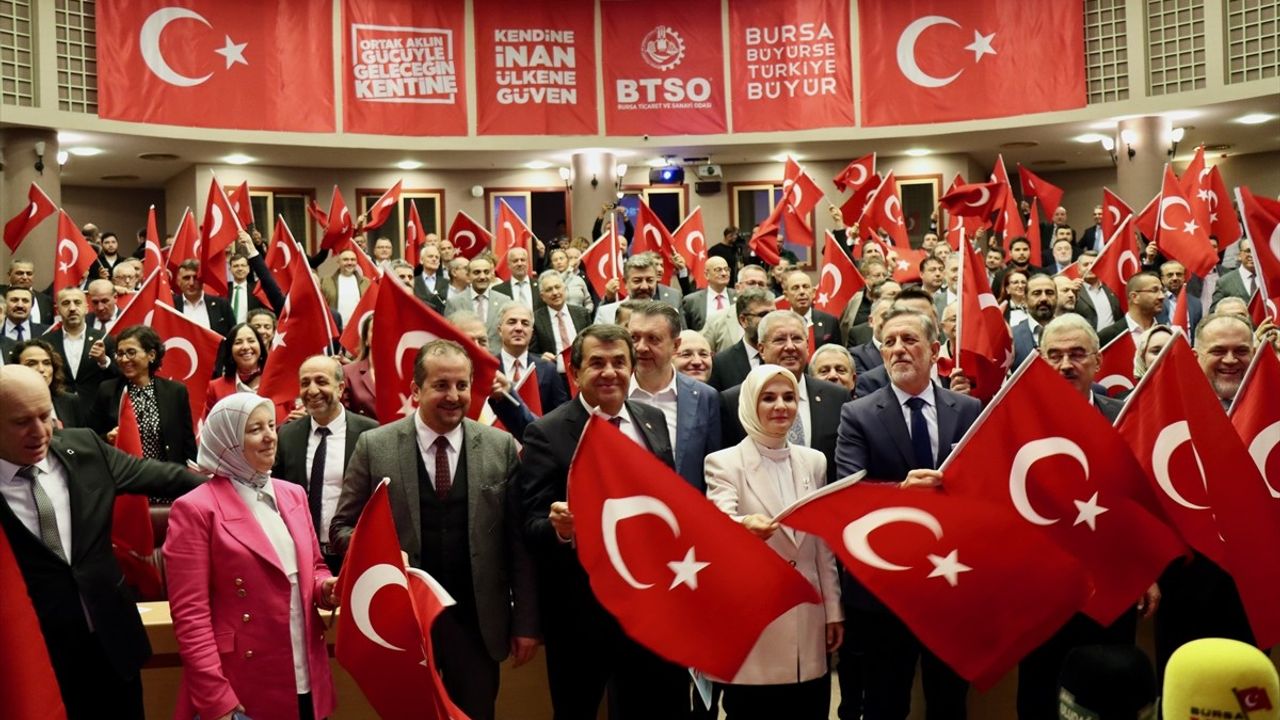 Göktaş: Rekabet Aile ve İnsan Kaynağıyla Kazanılır — Bursa'da Sosyal Politika Vurgusu