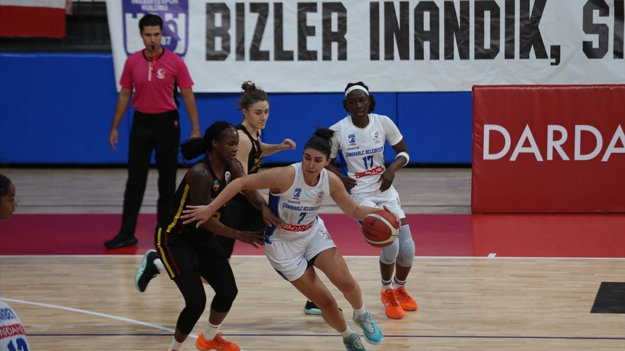 Halkbank Kadınlar Basketbol Süper Ligi'nde Melikgazi Kayseri, Dardanel Çanakkale'yi 82-53 Yendi