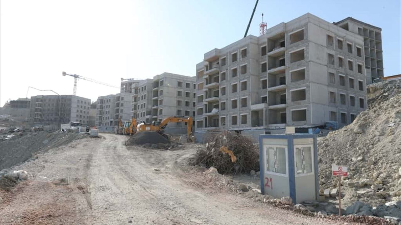 Hatay Antakya'da 2 bin 30 Afet Konutu İnşası Sürüyor