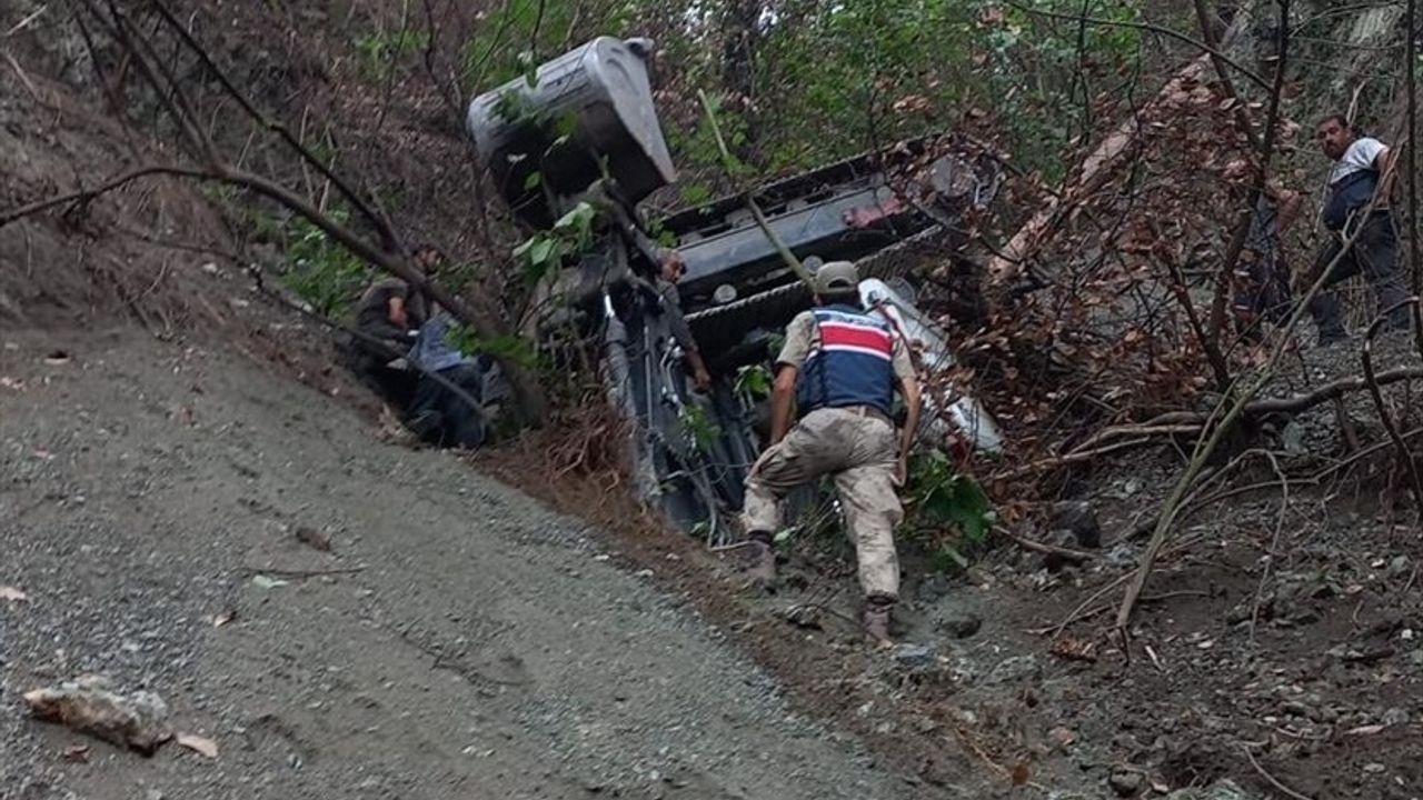 Hatay Dörtyol'da Kepçe Uçuruma Yuvarlandı: Operatör Yusuf Yalman Öldü