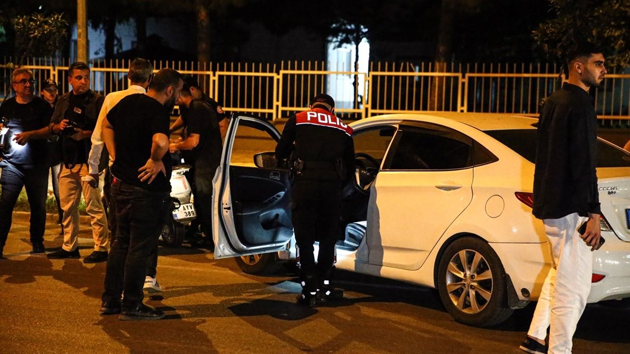 Helikopter Destekli 'Huzur ve Güven' Uygulaması Adana'da: 763 Polis Katıldı