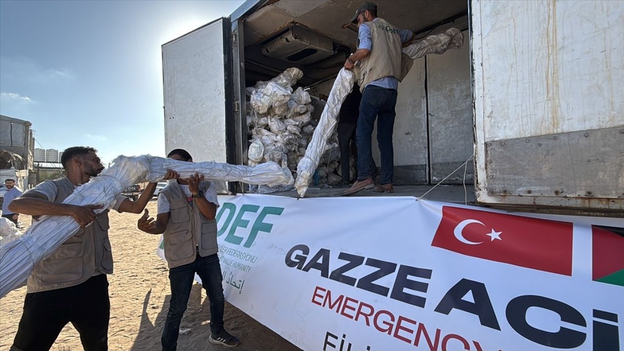 İDDEF Ateşkes Sonrası Gazze'ye 500 Çadır Gönderdi