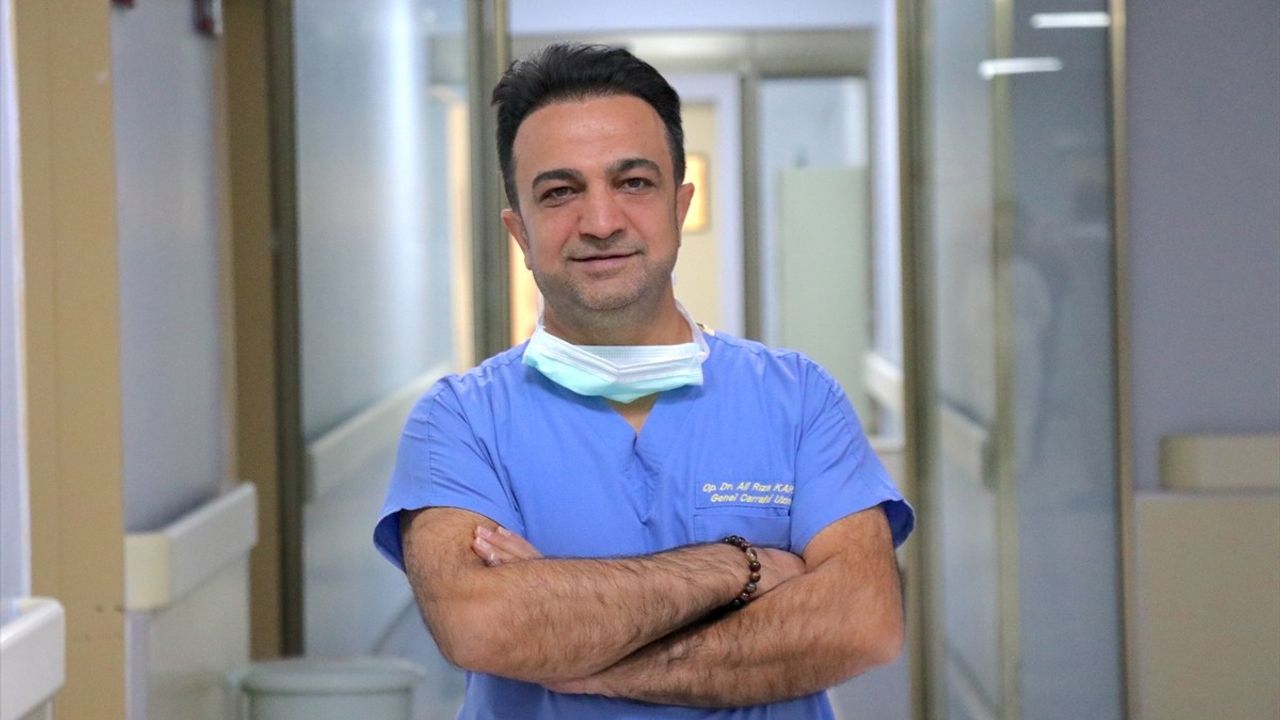 Irak'ta tüp patlamasında ağır yaralanan öğretmen Van'da taburcu edildi