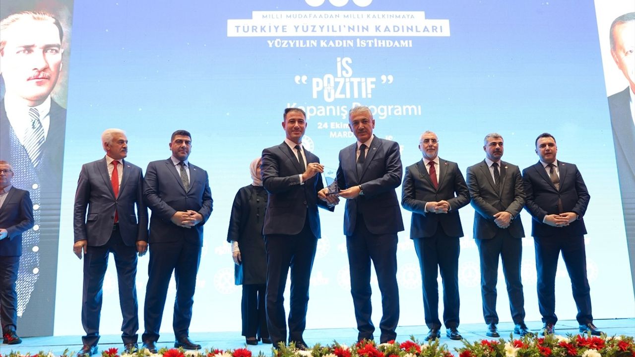 Işıkhan: "Kayıt Dışılık Kadınların Geleceğini Tehlikeye Atıyor" — Mardin İş Pozitif Kapanışı