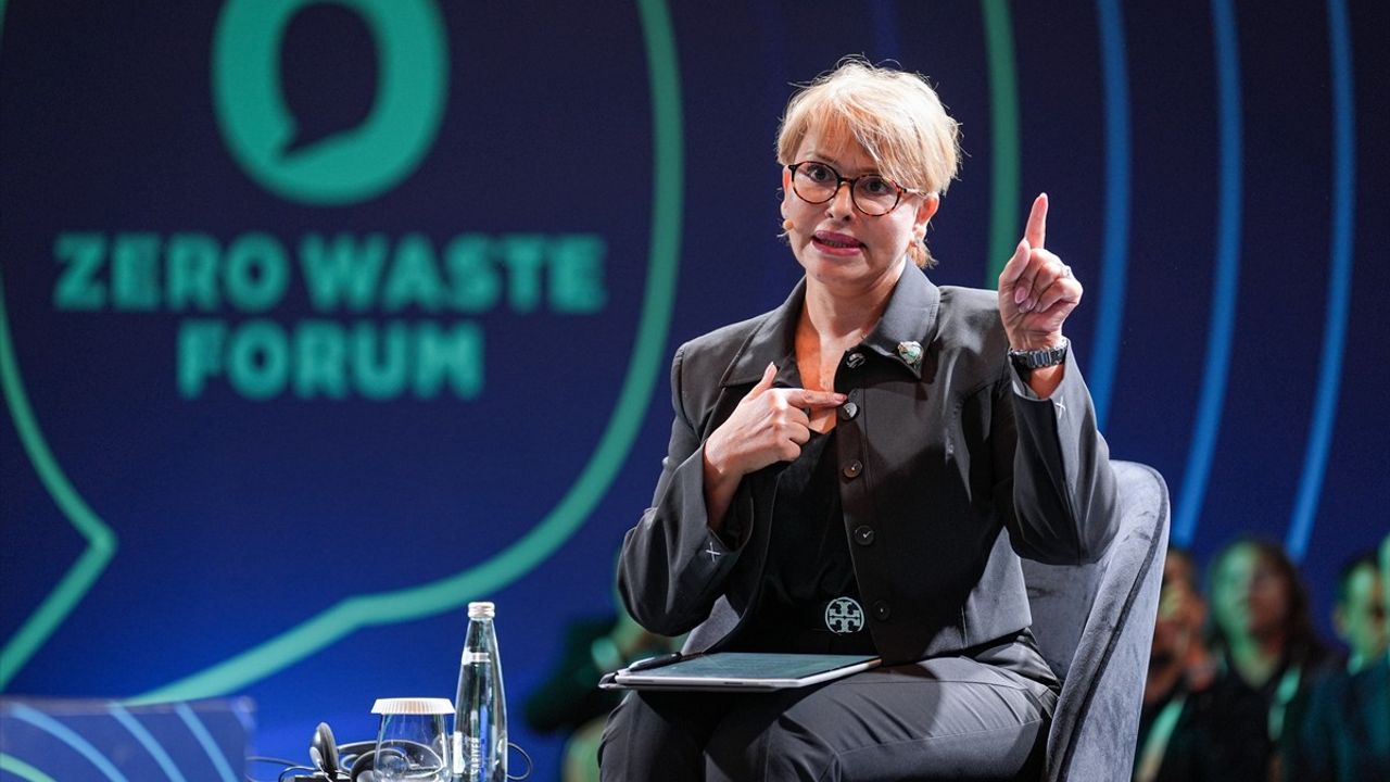 İstanbul'da Uluslararası Sıfır Atık Forumu'nda Döngüsel Ekonominin Finansmanı Paneli