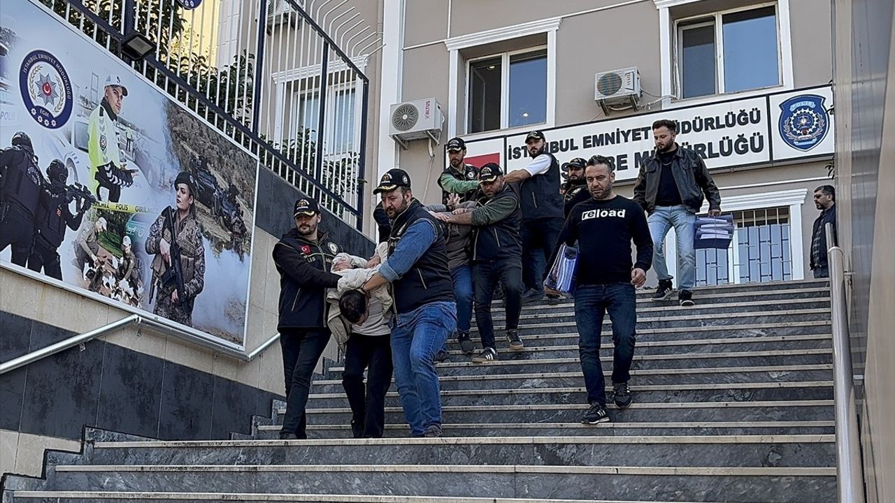 İstanbul Merkezli 3 İlde Operasyon: 62 Tutuklama