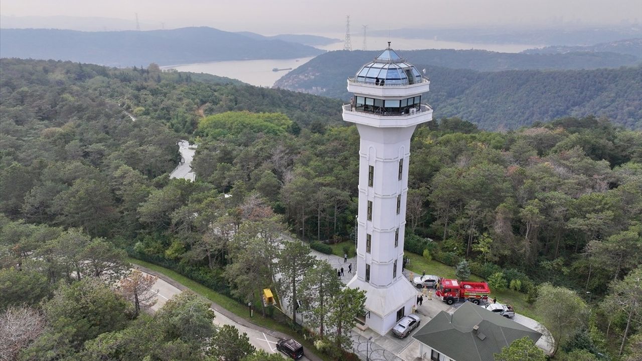 İstanbul Orman İnovasyon Haftası'nda Sarıyer Yangın Gözetleme Kulesi'ne Gezi