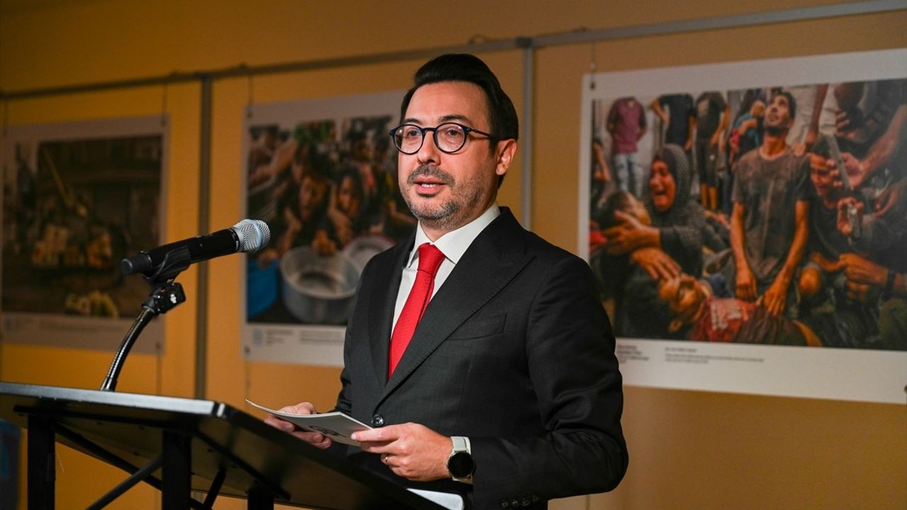 İstanbul Photo Awards 2025 ödüllü fotoğraflar BM'de sergilendi