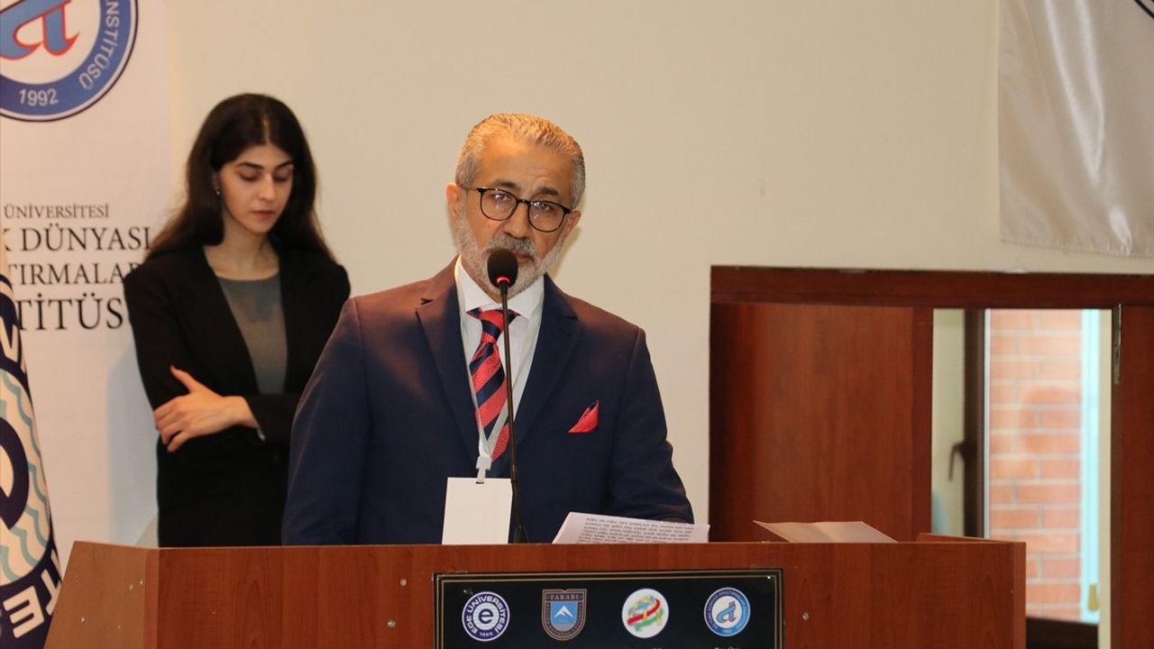 İzmir'de 2. Uluslararası Asya Rönesansı Sempozyumu başladı