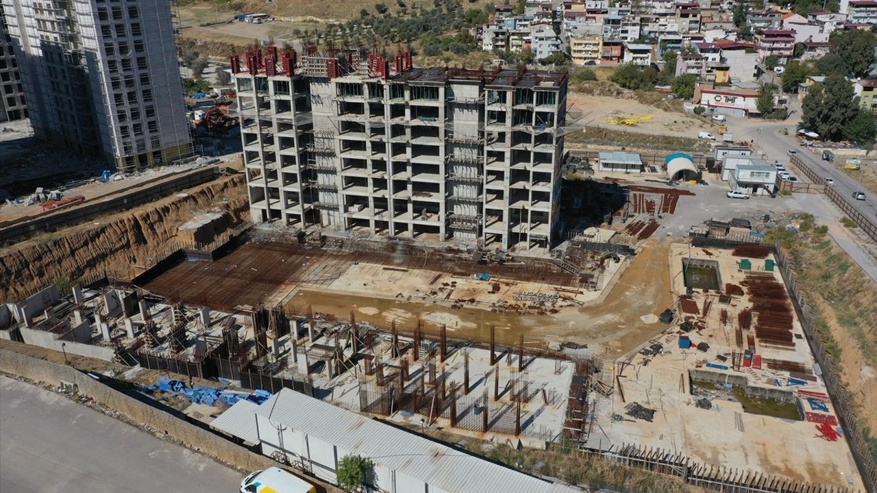 İzmir Kooperatif Mağdurları: 'Büyükşehir Resmi Garantör Olsun'