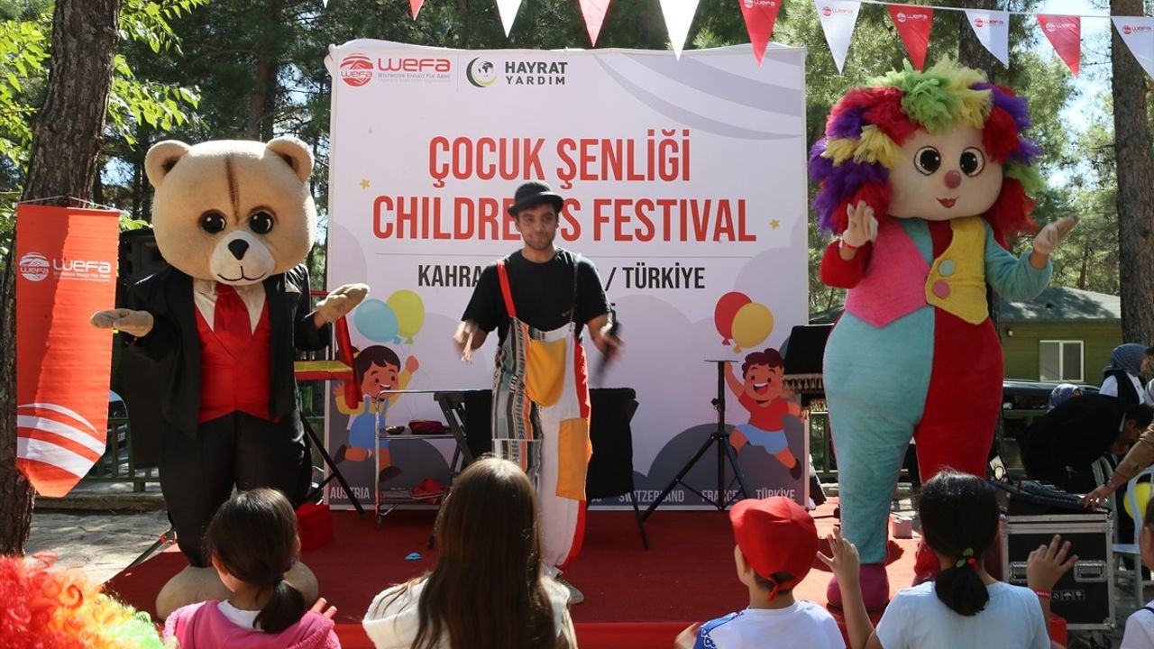 Kahramanmaraş'ta 200 Yetim Çocuğa "Yetimlerle Biz Bize" Şenliği