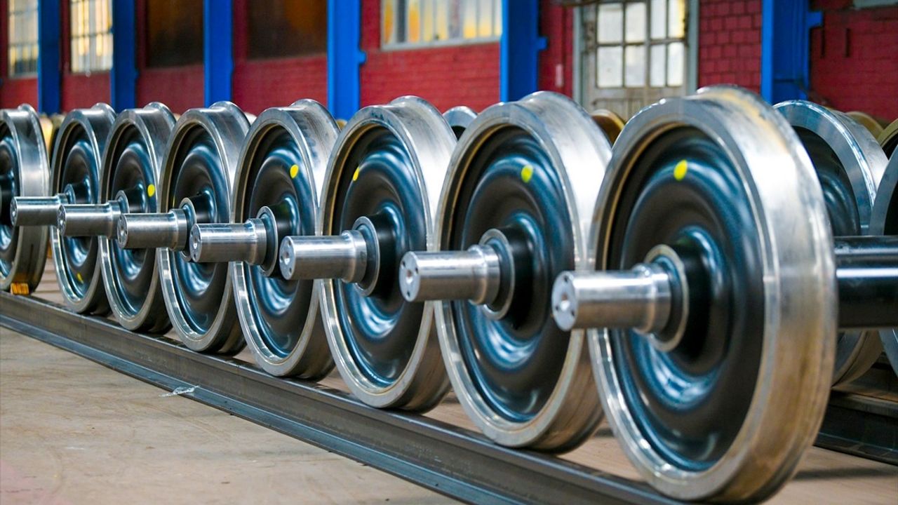 KARDEMİR 5,7 milyon dolarlık demir yolu teker seti ihalesini kazandı