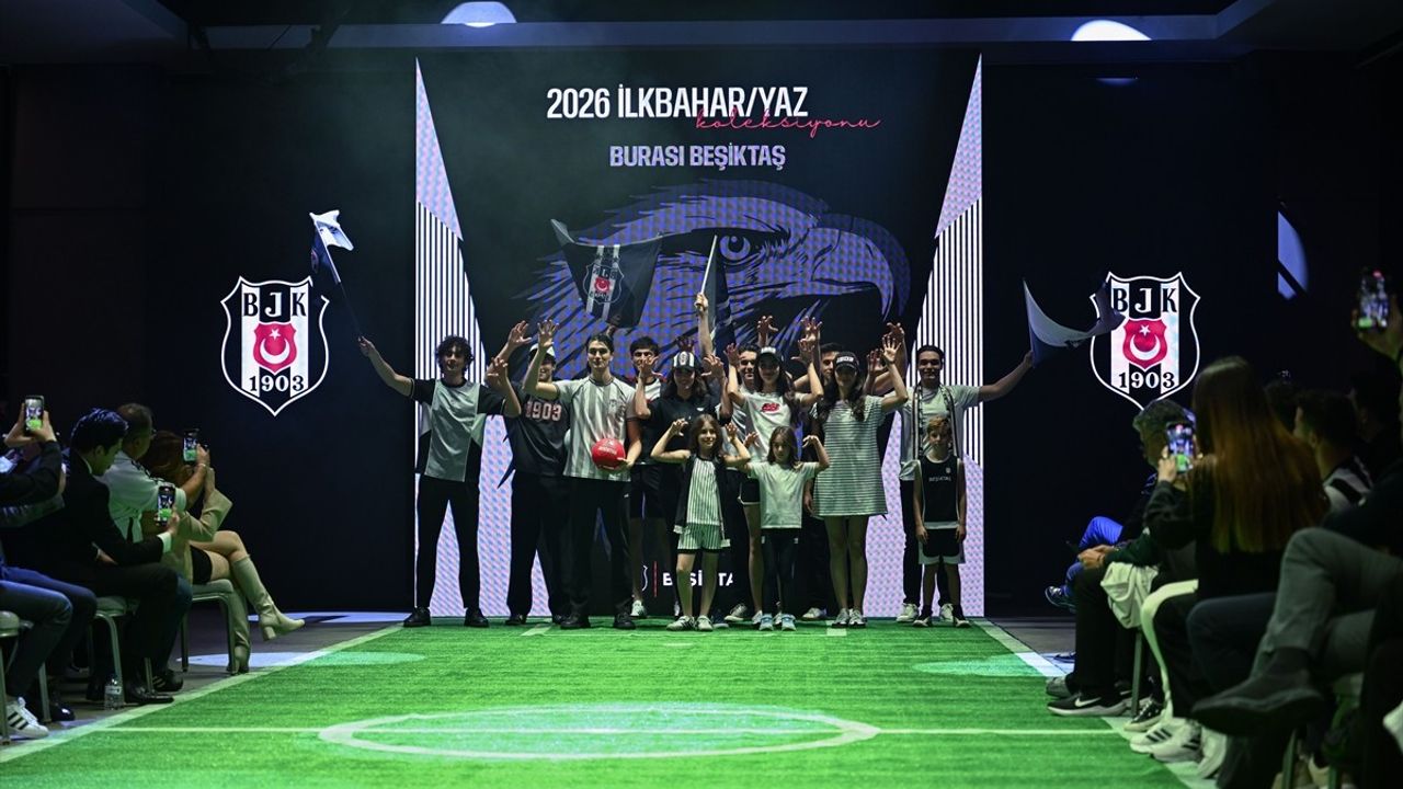 Kartal Yuvası 2026 İlkbahar-Yaz Koleksiyonu Defileyle Tanıtıldı