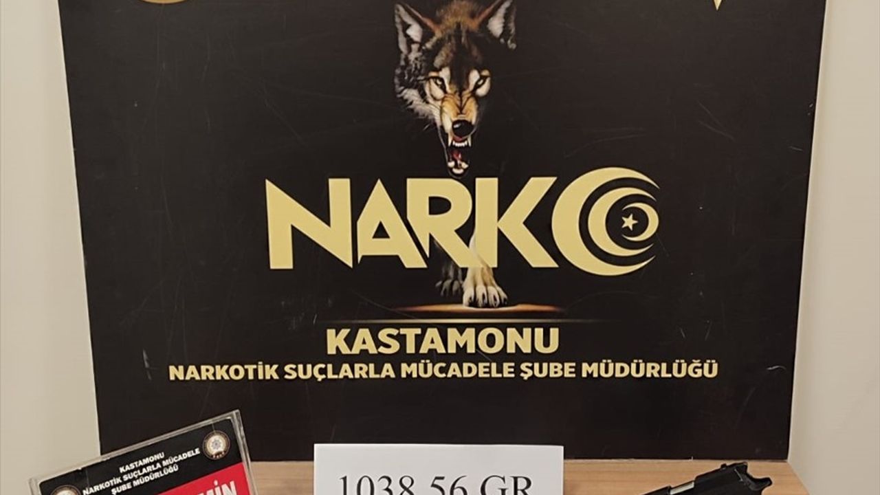 Kastamonu Tosya'da Tırda Uyuşturucu Bulunan Sürücü Tutuklandı