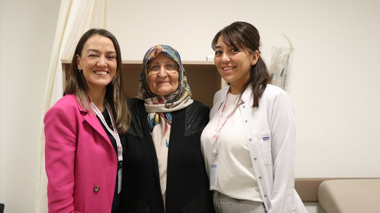 Kayseri'de BRCA pozitif 62 yaşındaki kadın akciğer ve meme kanserini yendi