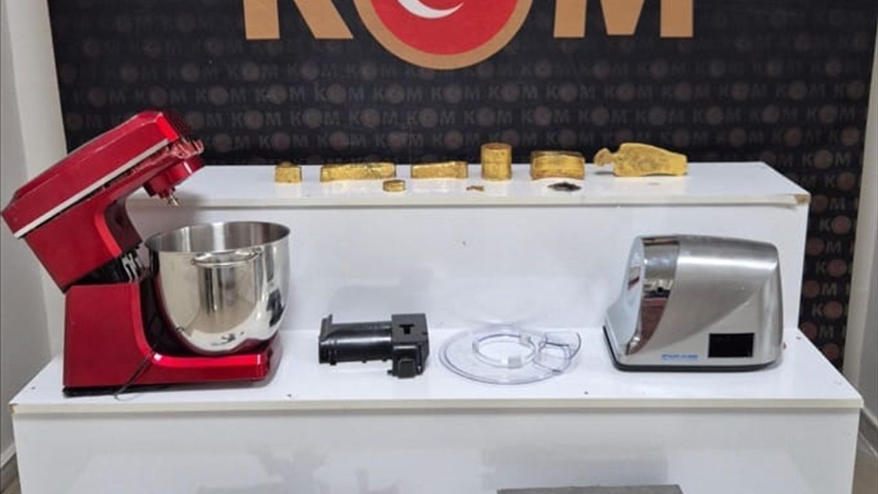 Kırşehir'de Takside 21 Kilo 506 Gram Kaçak Altın Ele Geçirildi