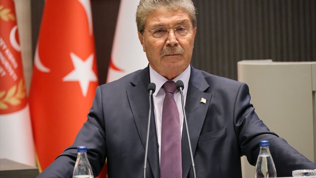 KKTC Meclisi 'İki Devletli Çözüm' Kararını Oy Çokluğuyla Kabul Etti