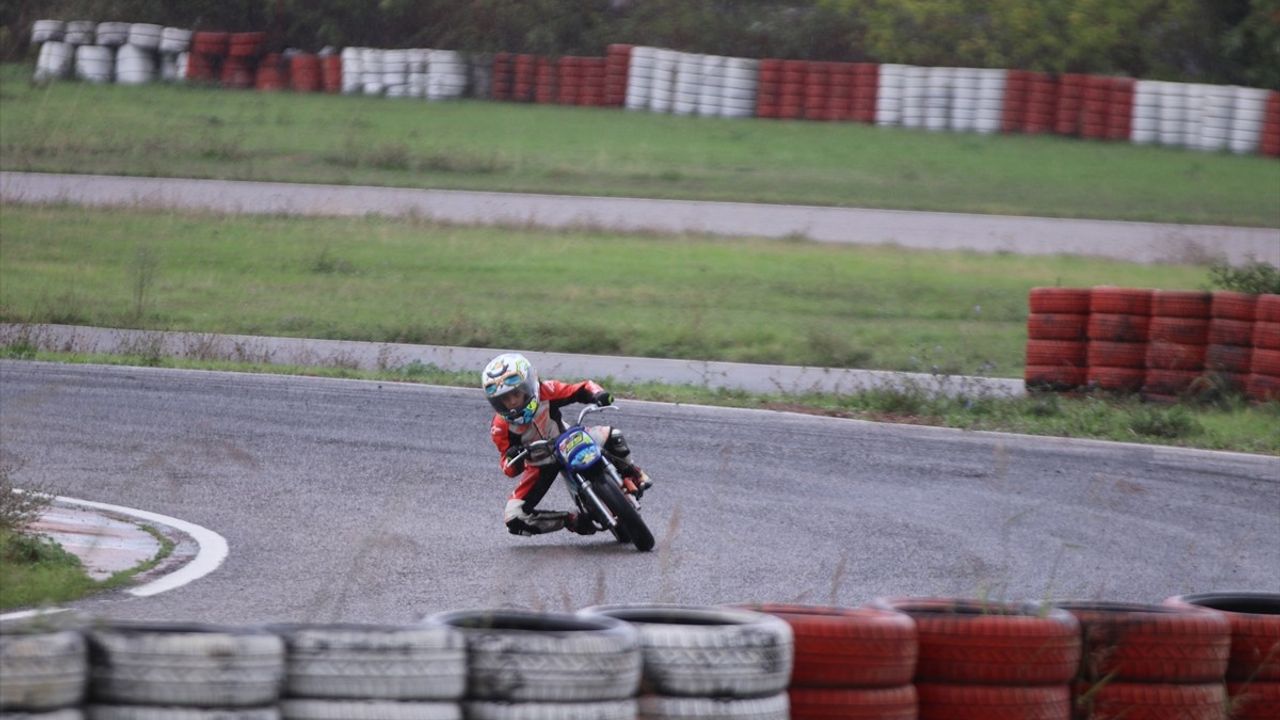 Kocaeli'de Türkiye Süpermoto Şampiyonası 5. Ayakında Şampiyonlar Belli Oldu