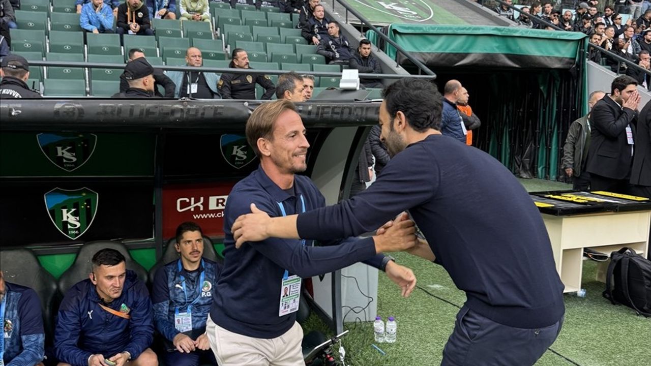 Kocaelispor - Corendon Alanyaspor 0-0: İlk Yarı Golsüz Eşitlik