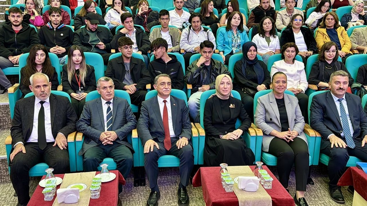 Koçoğlu Kırşehir'de: Gençlik, Gönüllülük ve Bağımlılıkla Mücadele