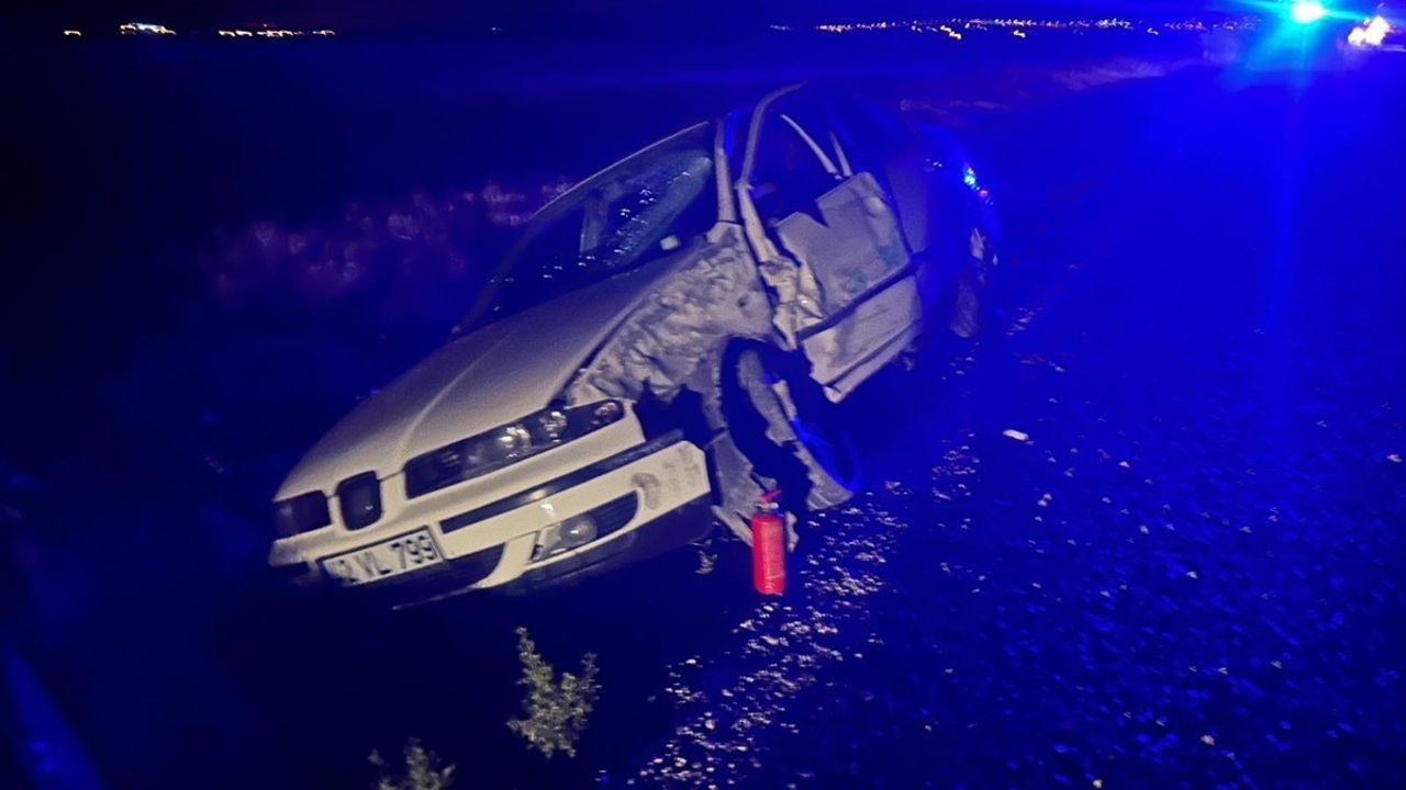 Konya'da İşçi Servisi ile Otomobil Çarpıştı: 18 Yaralı