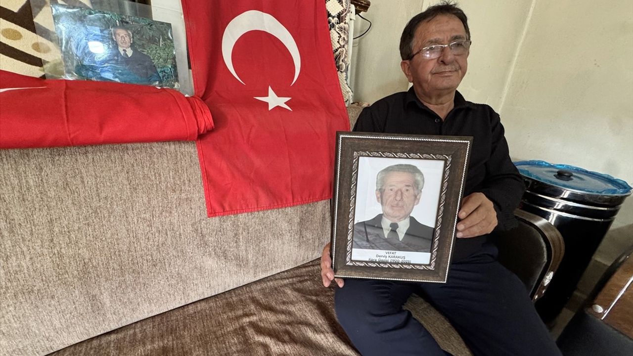 Kore Gazisi Derviş Karakuş 105 Yaşında Vefat Etti — Madalyalarını Oğluna Emanet Etti
