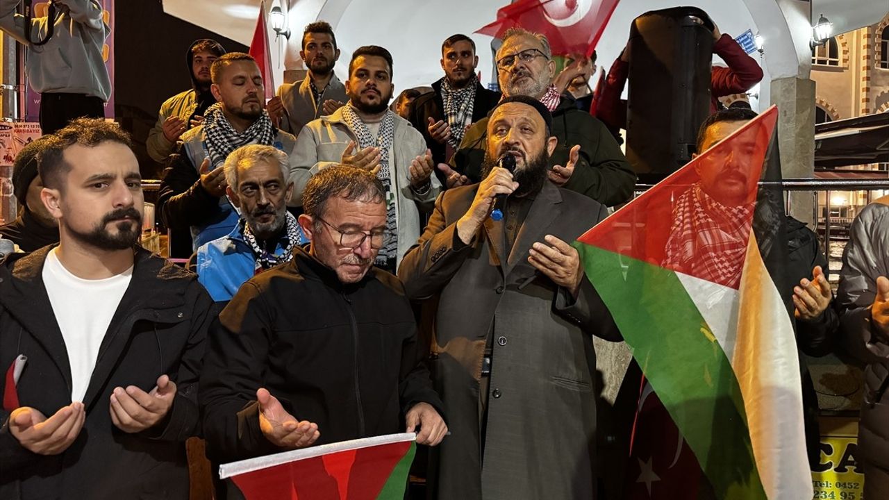 Küresel Sumud Filosu'na İsrail Saldırılarına Trabzon ve Çevre İllerden Tepki