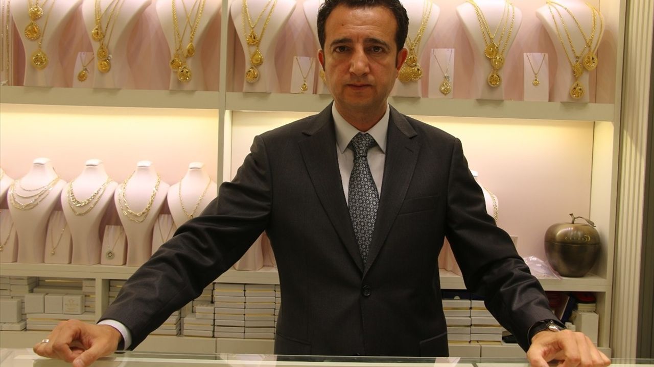Kütahya'da 'İmitasyon Altın' Satışı Yasaklandı: Vali Musa Işın'dan Açıklama
