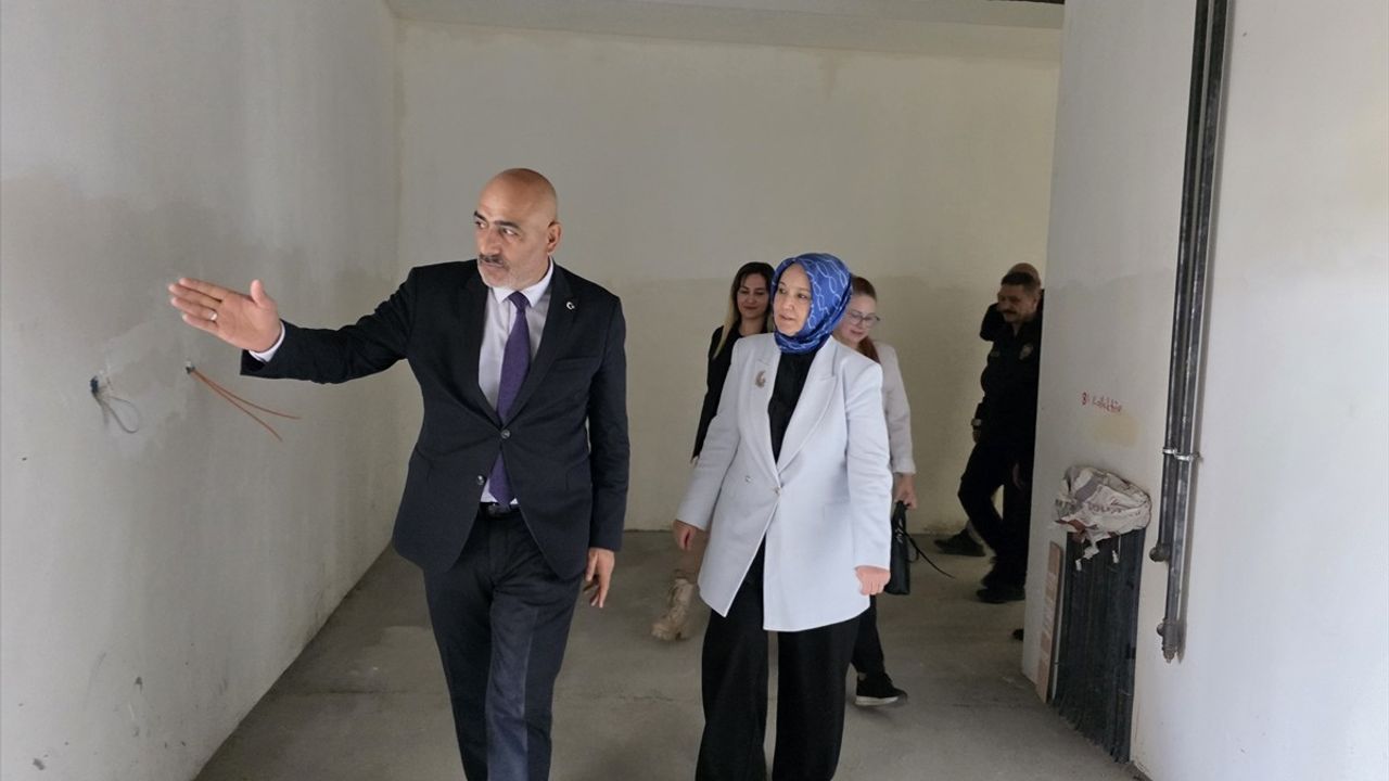 Leman Yenigün Bingöl'de 'Evlenecek Gençlerin Desteklenmesi' Projesi Çiftinin Nikah Şahidi Oldu