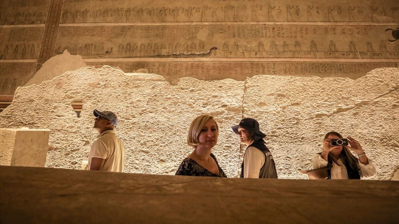 Luksor'da 226 Yıllık Kral III. Amenhotep Mezarı 20 Yıllık Restorasyondan Sonra Yeniden Açıldı