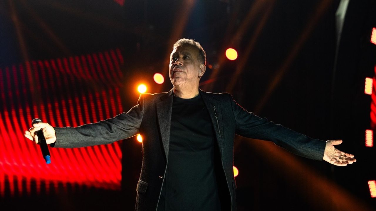 Malatya Kültür Yolu Festivali'nde Haluk Levent Rüzgarı