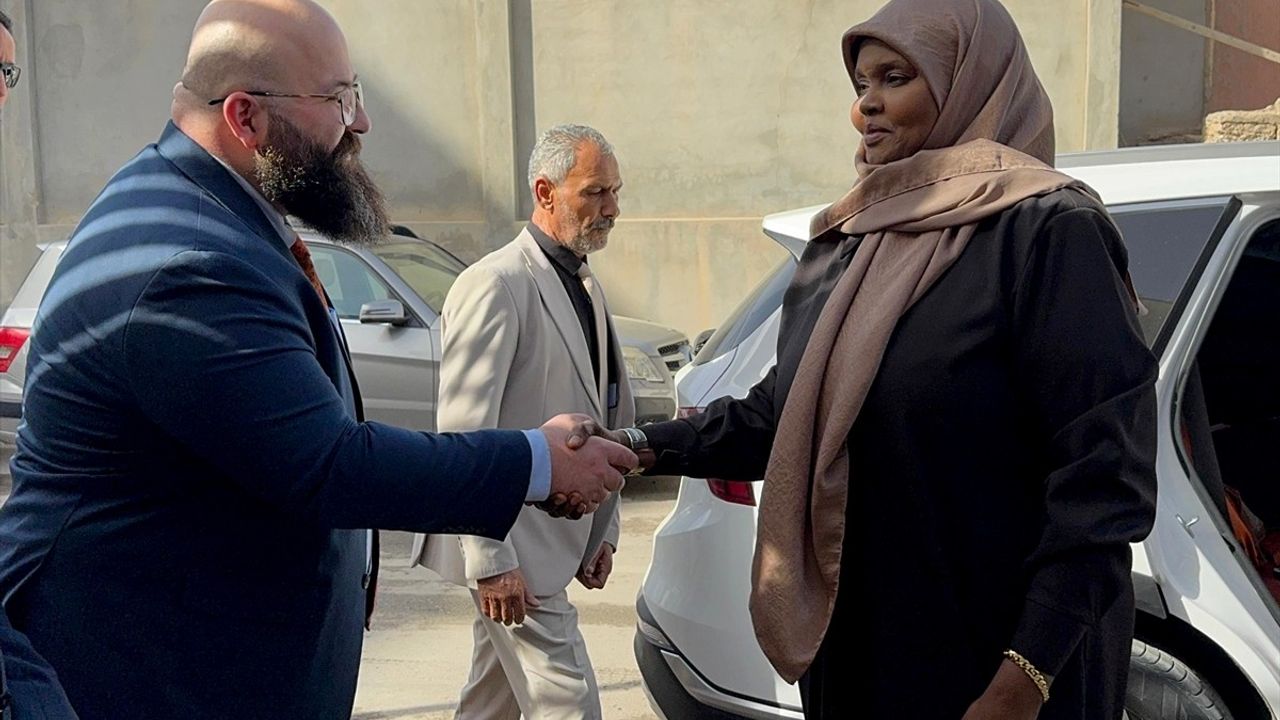 Mebruke Tugi, Trablus'ta Yunus Emre Enstitüsü'nü Ziyaret Etti