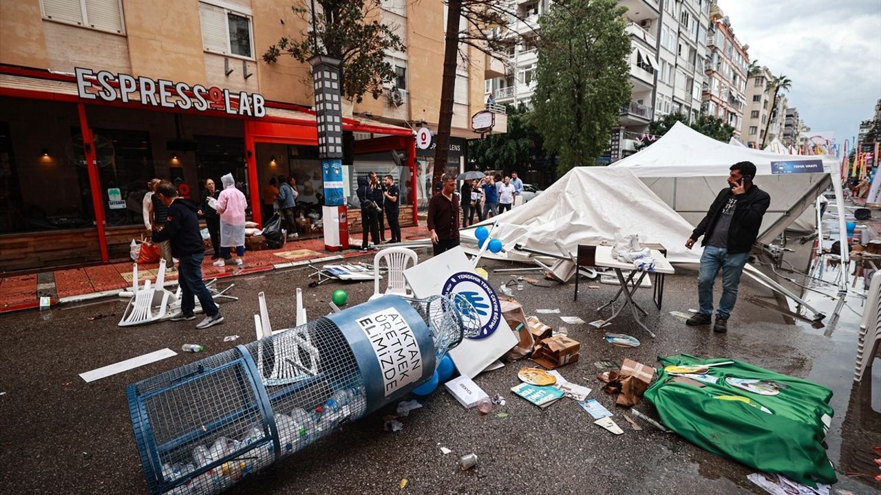 Mersin'de Sağanak ve Rüzgar: Kushimoto Festivali Sona Erdirildi