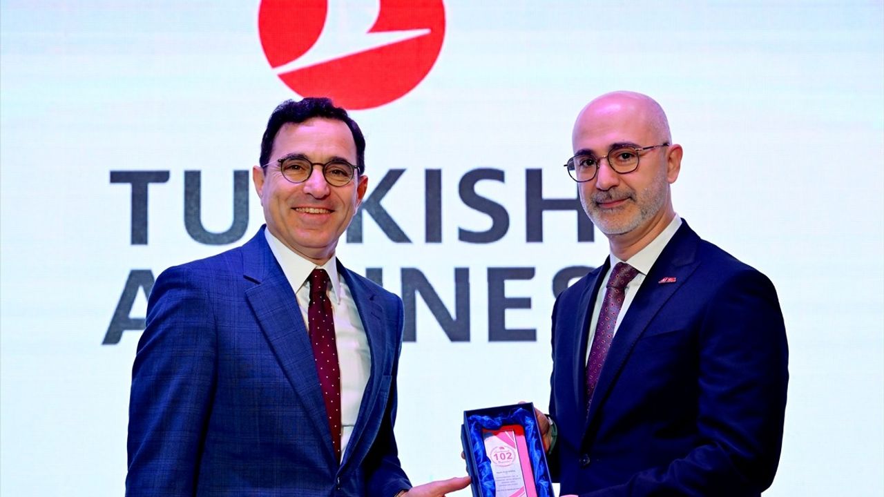 Moskova'da Türk Toplumu Cumhuriyet'in 102. Yılını Kutladı