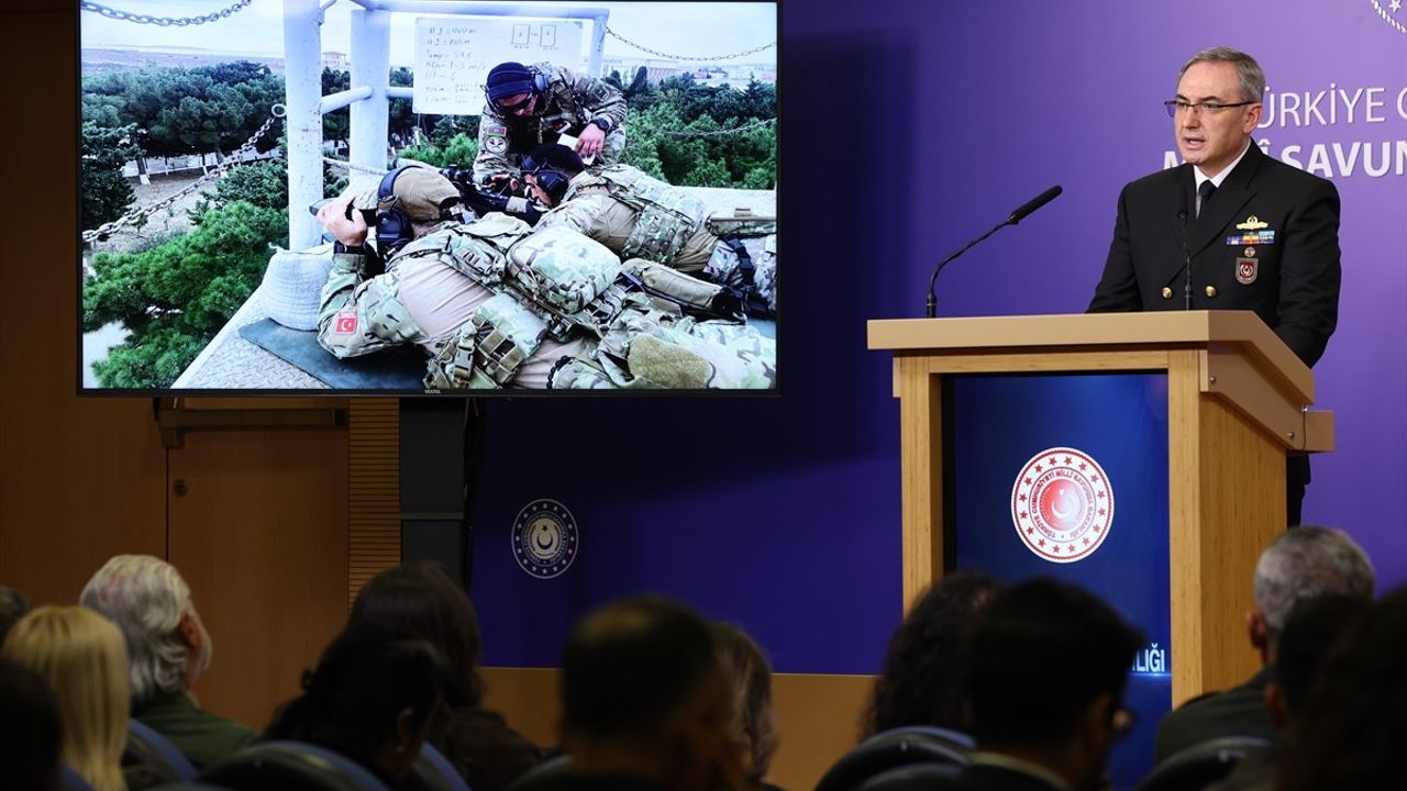 MSB: TSK'nın Irak ve Suriye Görev Süresi 3 Yıl Uzatıldı — Tünel İmha 702 km, Hudut Güvenliği Güçlendi