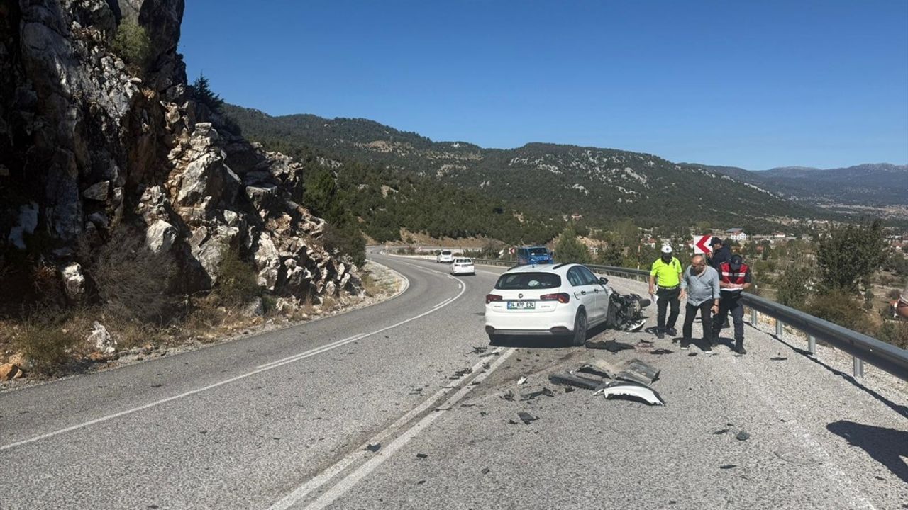Muğla Seydikemer'de Trafik Kazası: Motosiklet Sürücüsü Hayatını Kaybetti