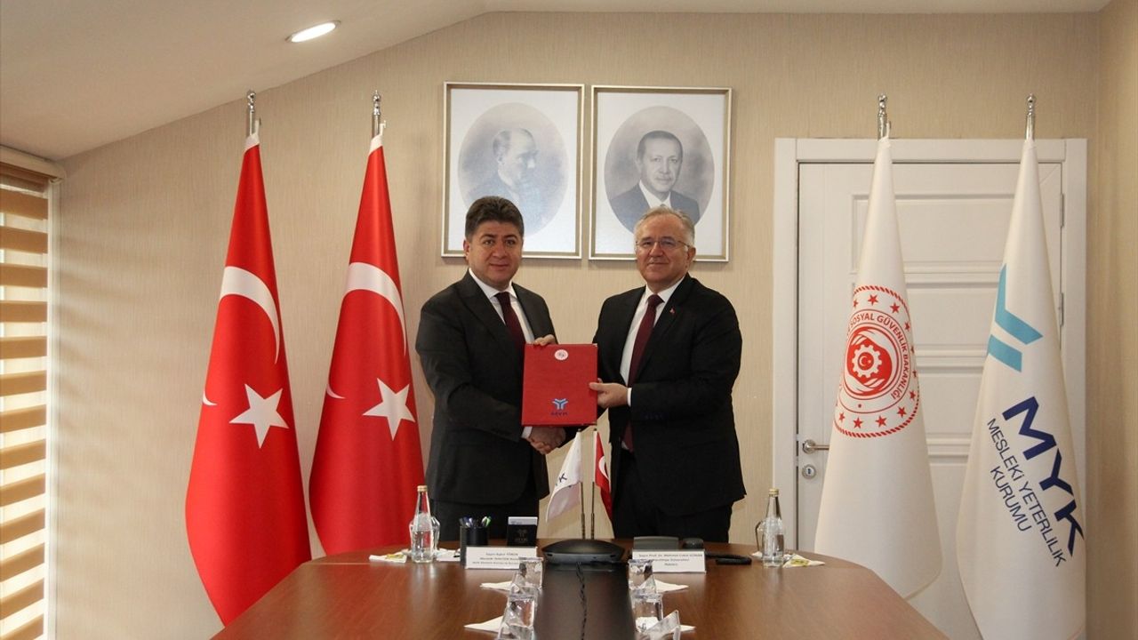 MYK ve Hacettepe Üniversitesi, Endüstriyel Ürün Tasarımcısı İçin Ulusal Meslek Standardı Protokolü