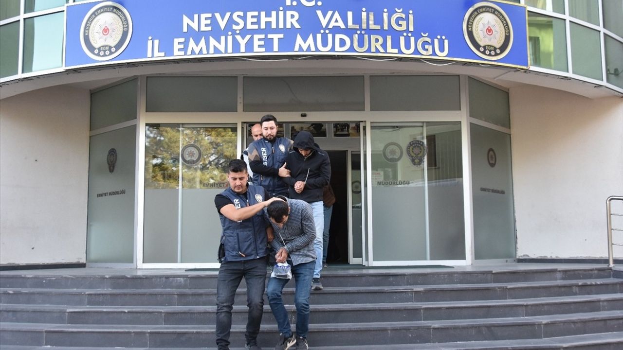 Nevşehir'de Sahte Motosiklet İlanı Operasyonu: 8 Şüpheli Tutuklandı