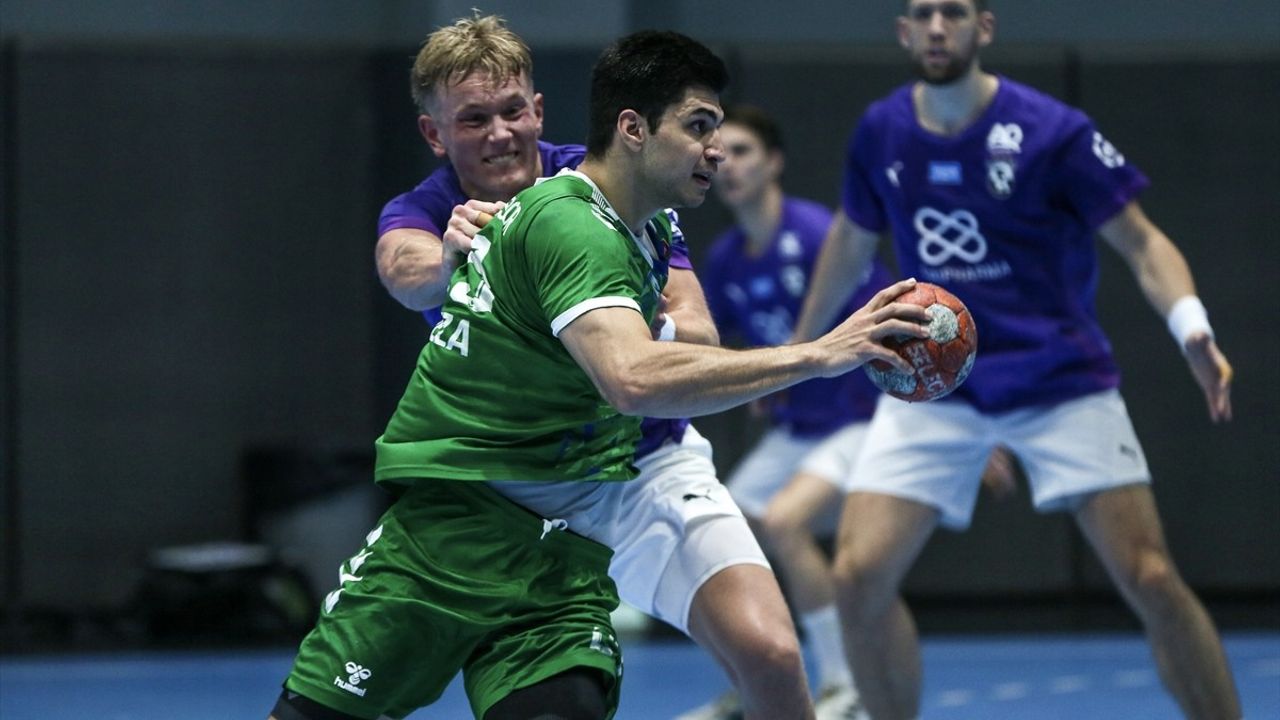 Nilüfer Belediyespor Avrupa Kupası'nda Tur Atladı — Hafnarfjördur 34-29