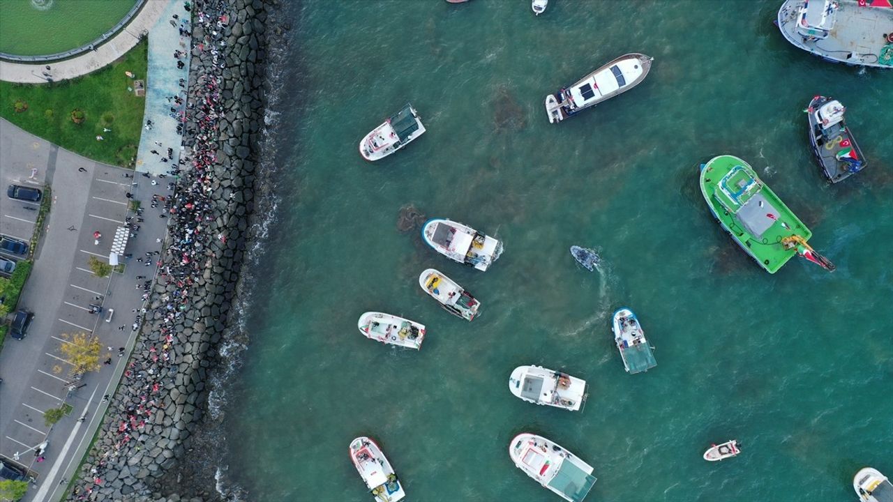 Ordu, Giresun ve Rize'de Denizciler Karadeniz'e Açıldı — Filistin ve Küresel Sumud Filosu'na Destek