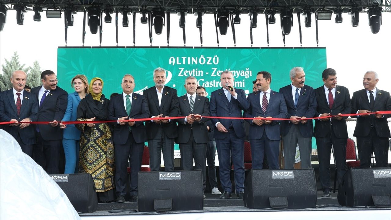 Osman Aşkın Bak Hatay'da: 9. Altınözü Zeytin Festivali'nde 'Hizmet İçin Geldik'