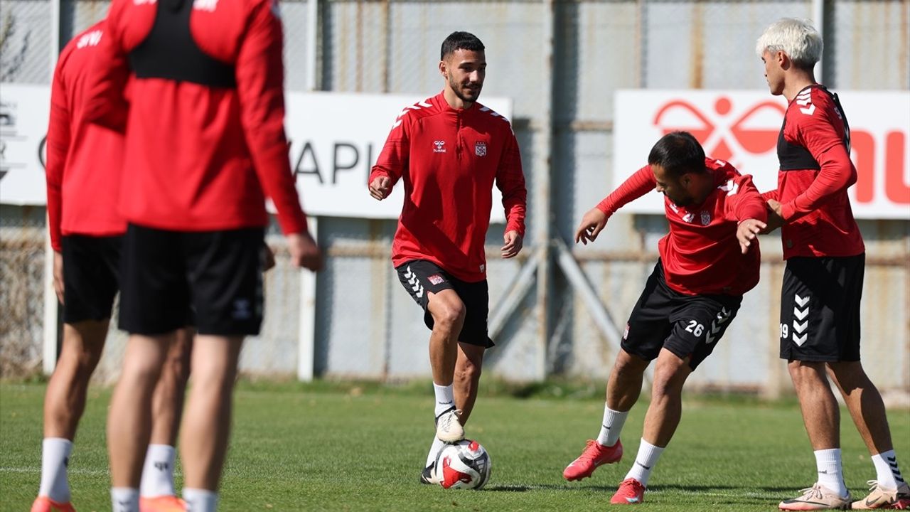 Özbelsan Sivasspor, Keçiörengücü Maçı İçin Hazırlıklarını Sürdürüyor