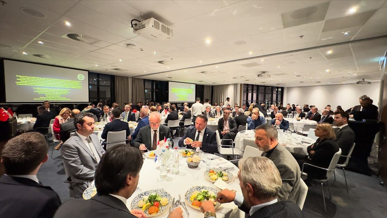 Özdemir: Türkiye Yeni Dünya Düzeninin Jeopolitik Merkezinde