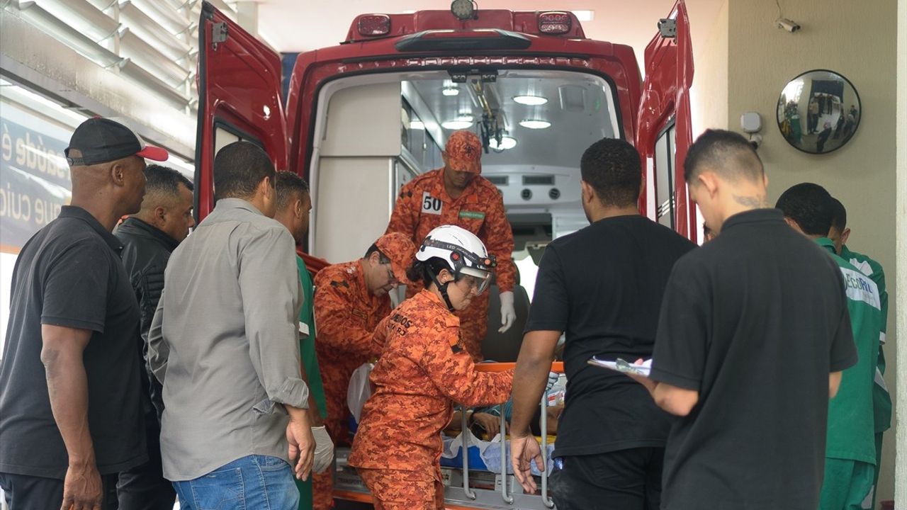 Rio de Janeiro'da Uyuşturucu Operasyonu: 4'ü Polis, En Az 60 Ölü