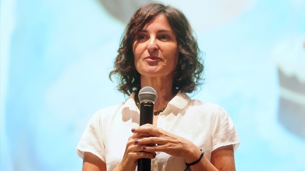 Rocio Bonilla İstanbul'da: Çocuklarla Buluştu