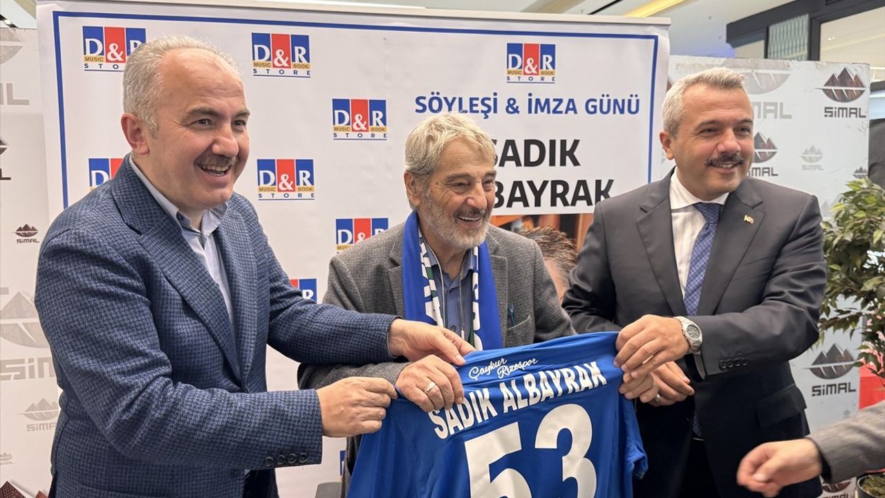 Sadık Albayrak Rize'de Okurlarıyla Buluştu — Söyleşi ve İmza Günü